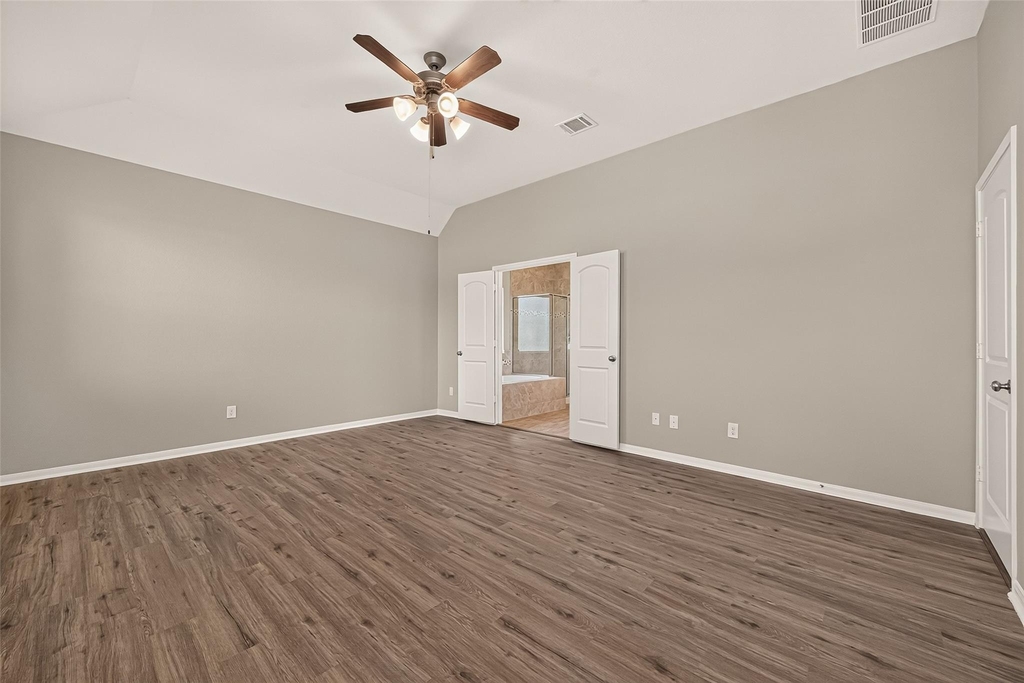 18590 Legend Oaks Drive - Photo 32