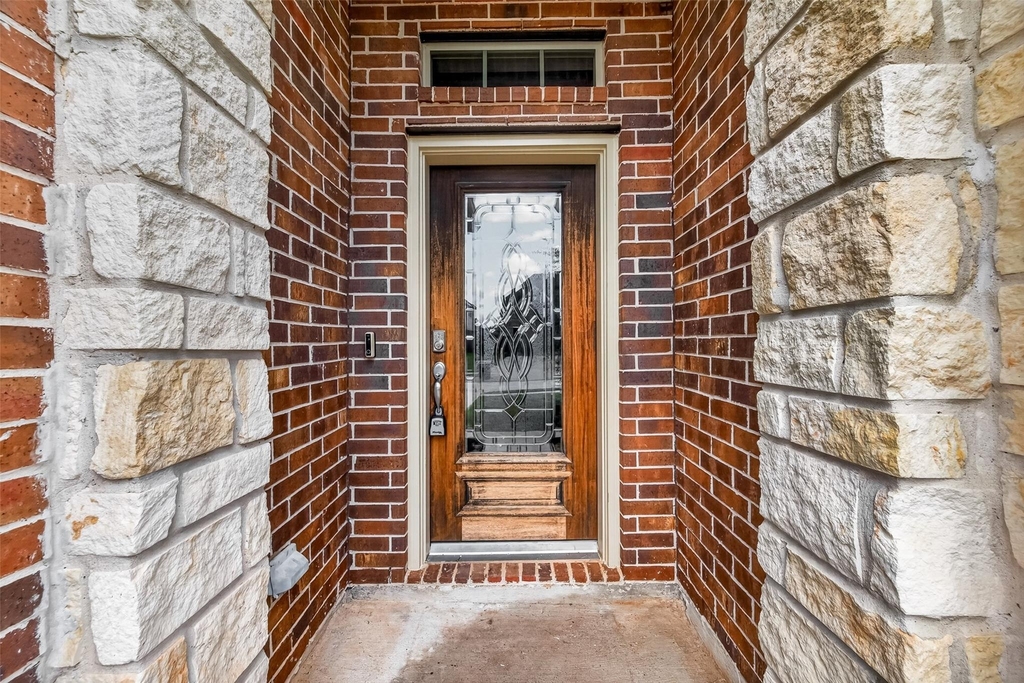 18590 Legend Oaks Drive - Photo 4