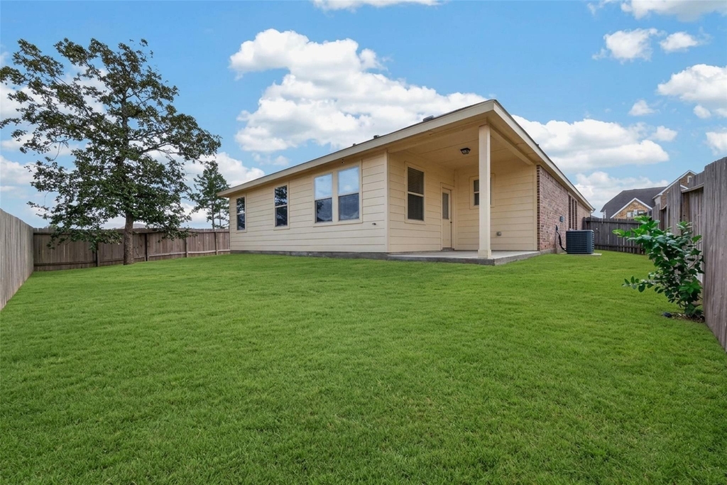 18590 Legend Oaks Drive - Photo 44
