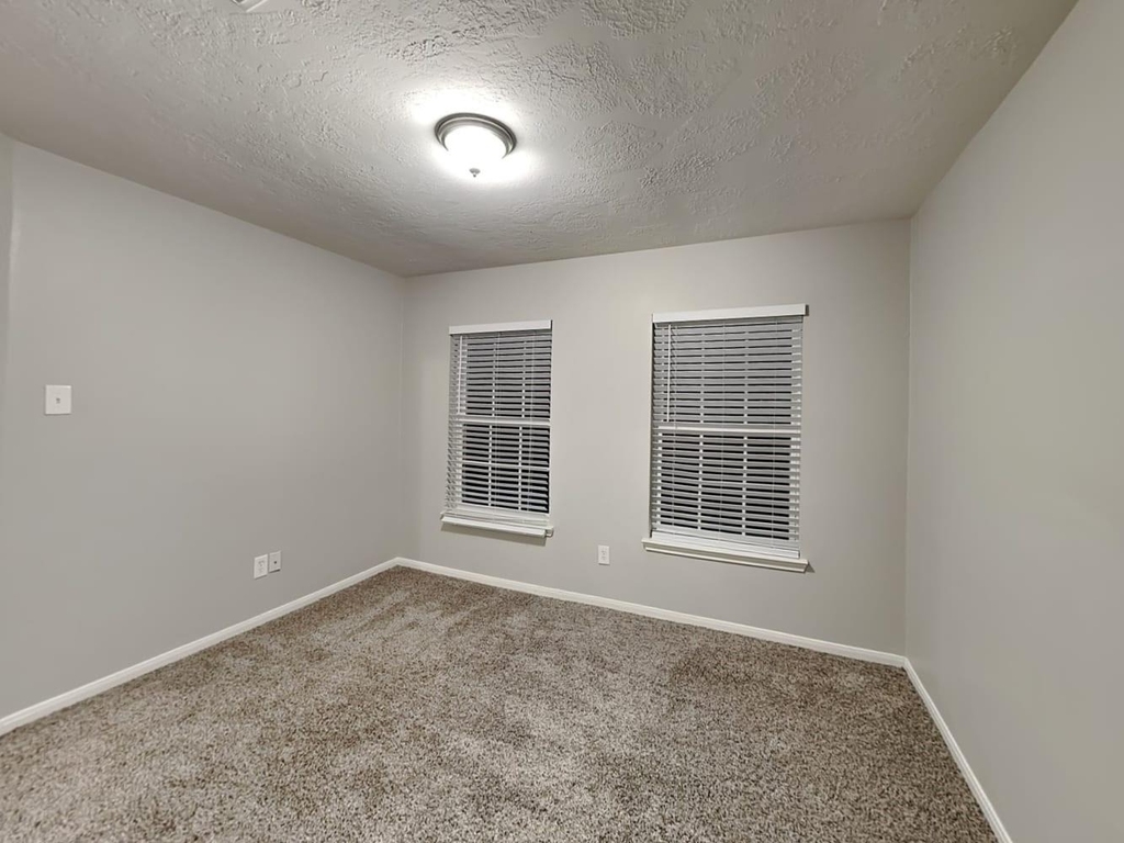 17603 Chatham Way Drive - Photo 12