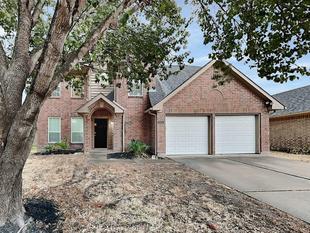 17603 Chatham Way Drive - Photo 0