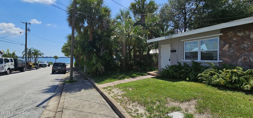 9 Carmalt Street - Photo 1