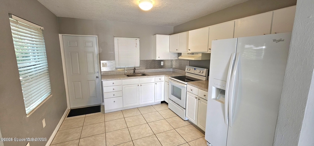 9 Carmalt Street - Photo 4