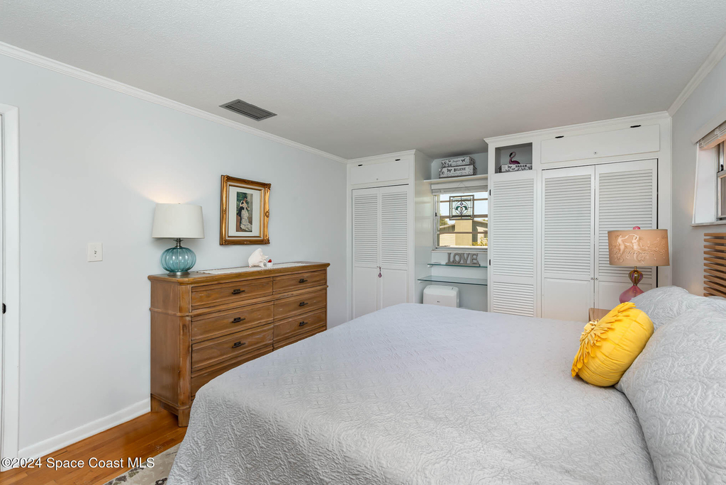335 Yuma Drive - Photo 2