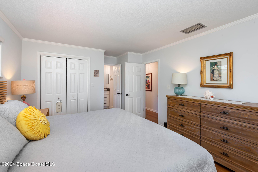 335 Yuma Drive - Photo 3