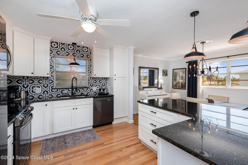 335 Yuma Drive - Photo 14