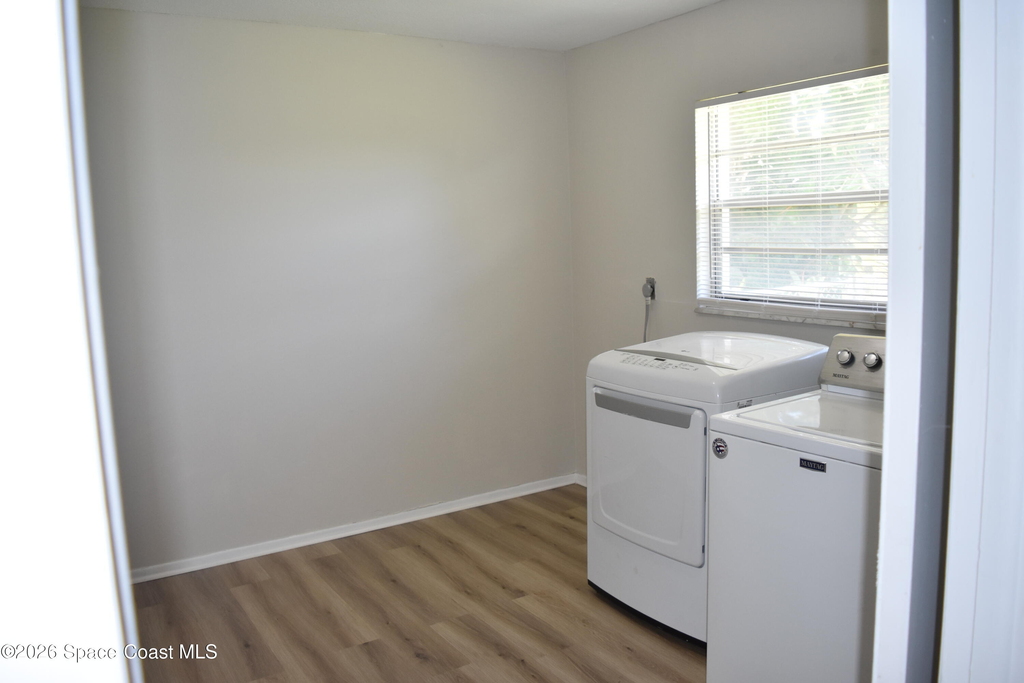987 Burn Drive Ne - Photo 6