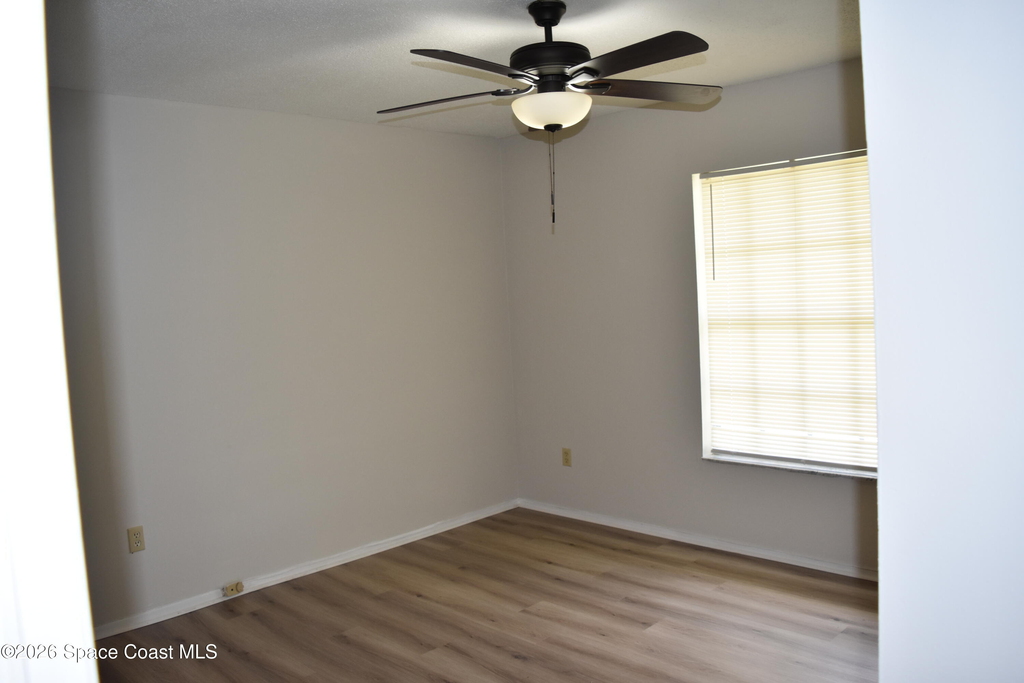 987 Burn Drive Ne - Photo 18