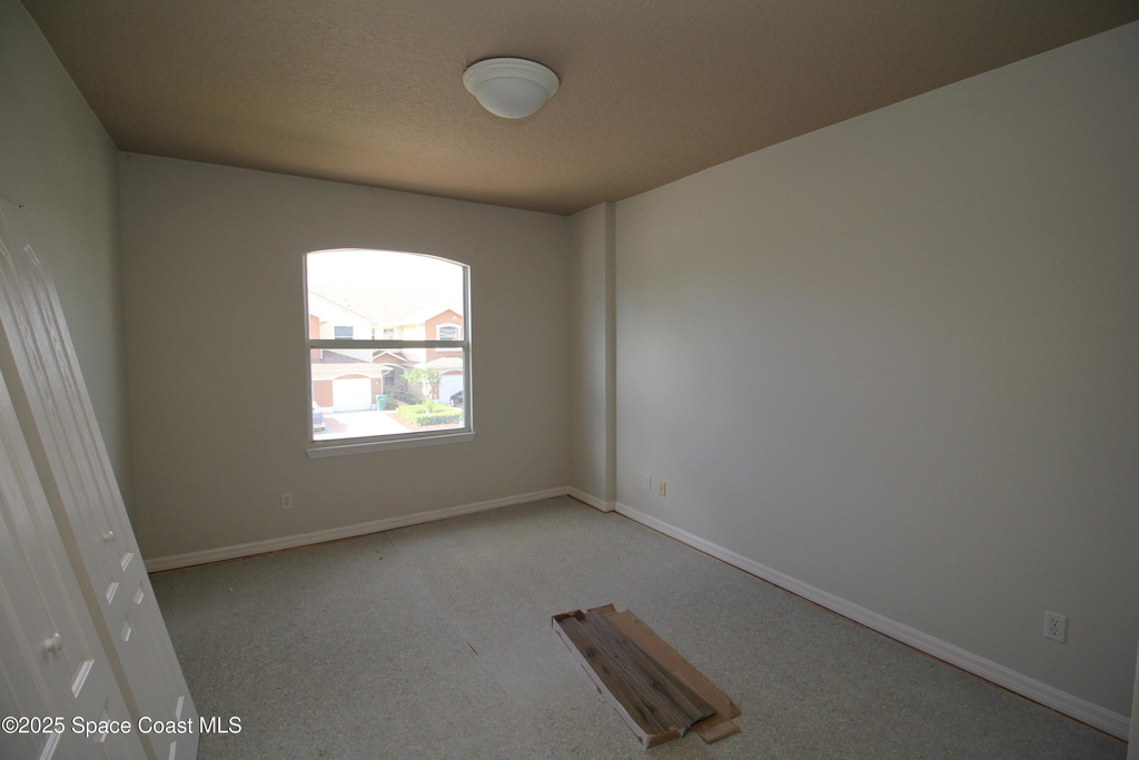 1010 Venetian Drive - Photo 14