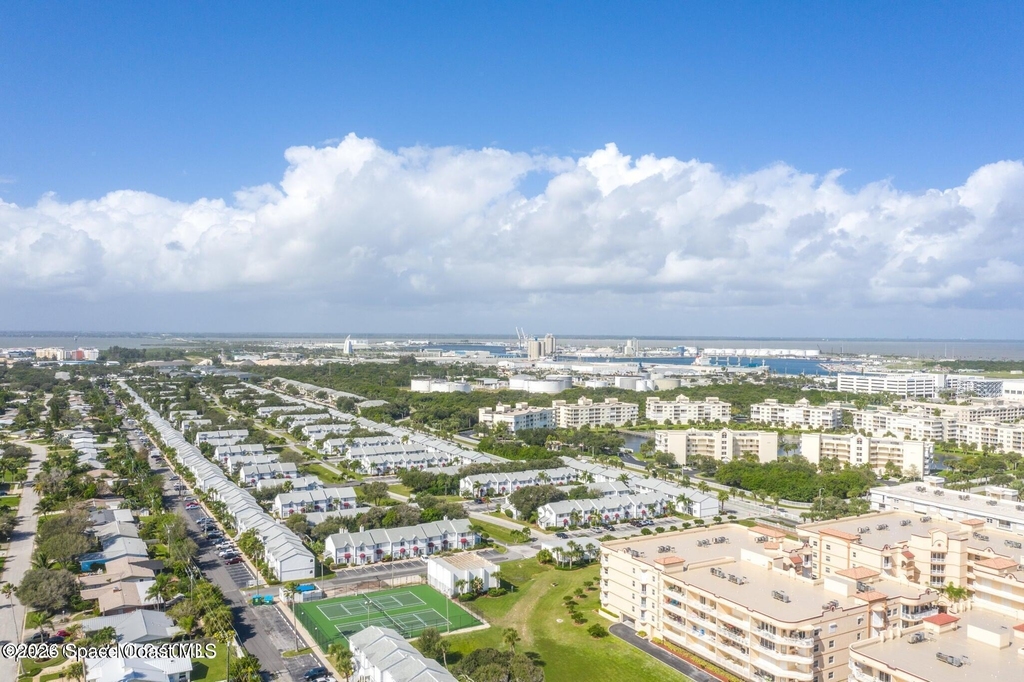 706 Beach Park Lane - Photo 18