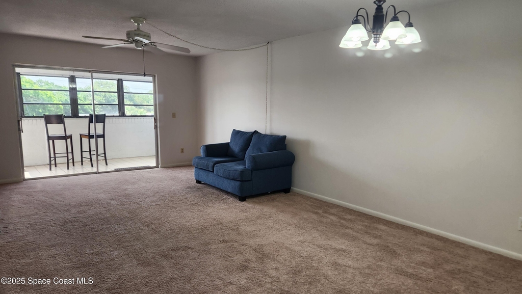 725 Port Malabar Boulevard Ne - Photo 3