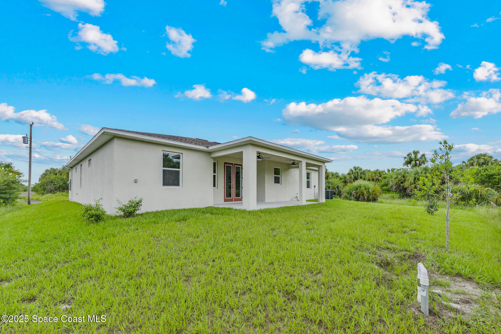 731 Banyan Street Sw - Photo 32