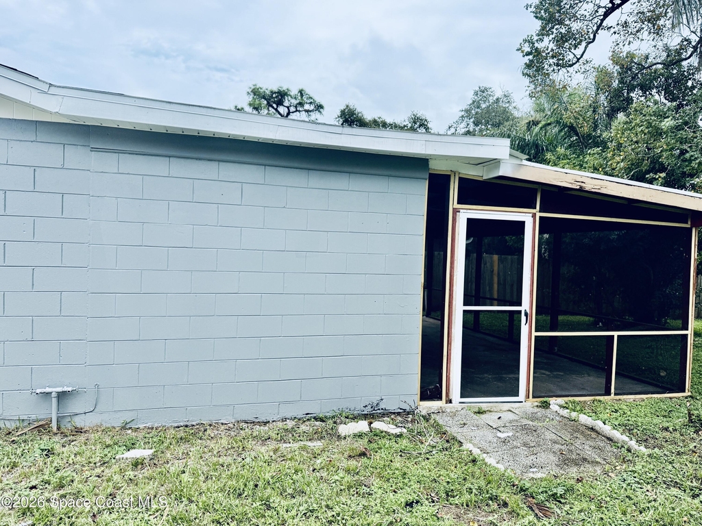 718 Lunar Lake Circle - Photo 4