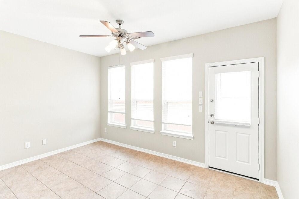 2716 Alessandria Lane - Photo 5