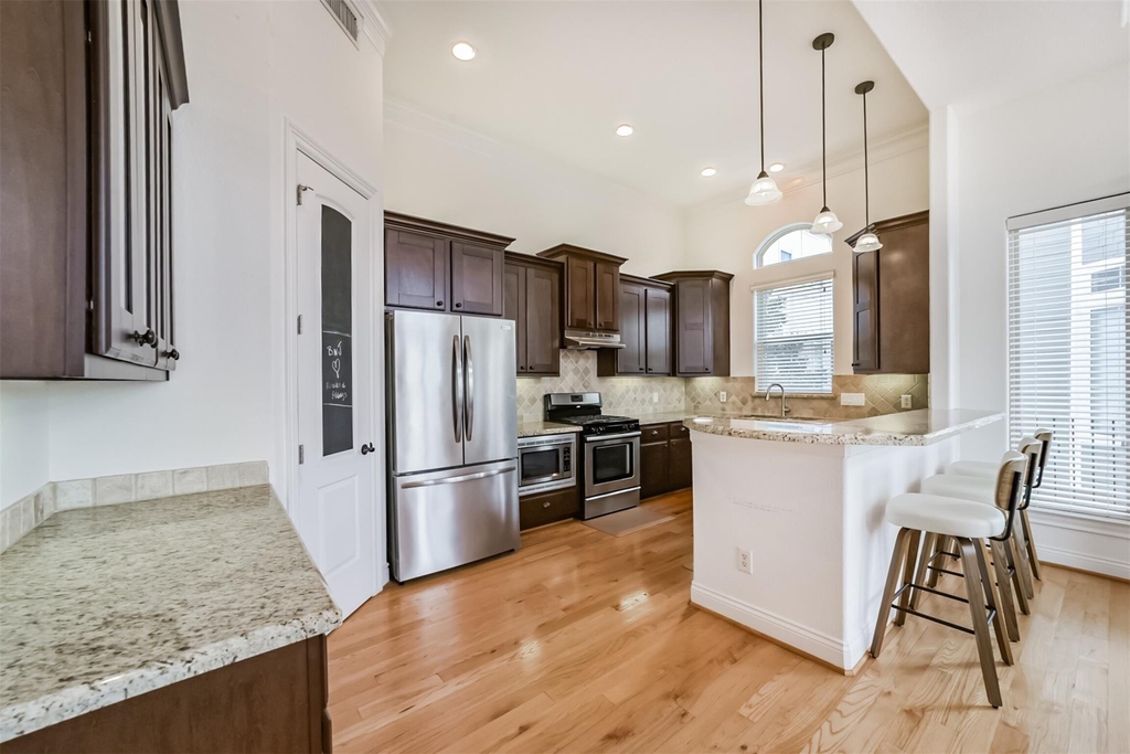 2016 Sabine Street - Photo 9