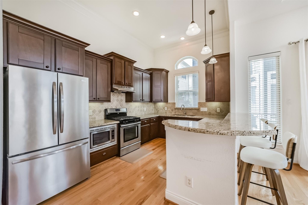 2016 Sabine Street - Photo 12