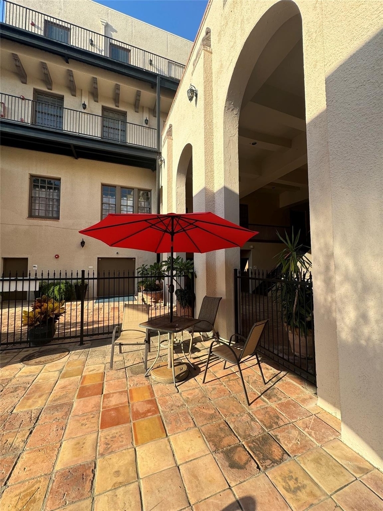 621 21st Street - Photo 19