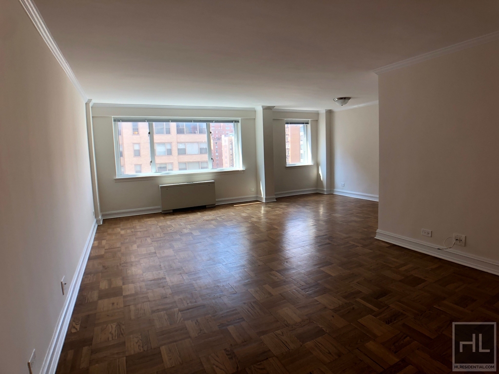 East 71st Street - Photo 0