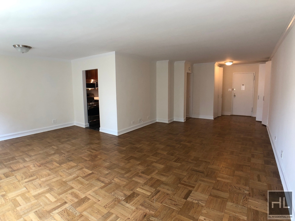 East 71st Street - Photo 1