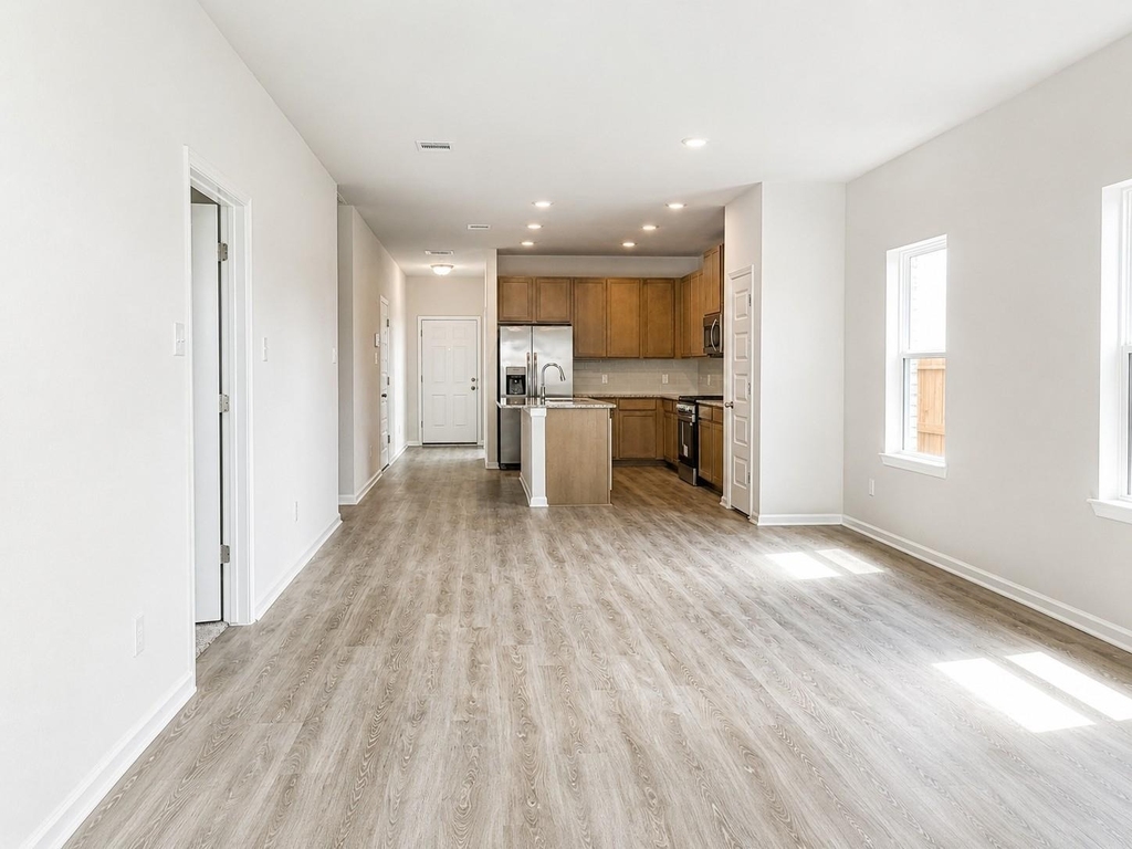 1913 N Riverside Circle - Photo 9