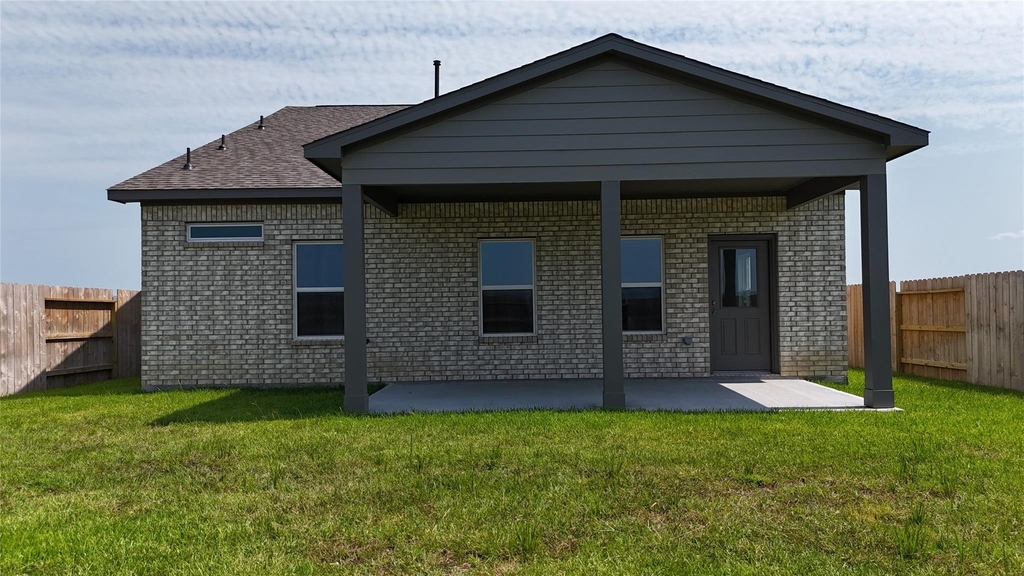 1913 N Riverside Circle - Photo 17