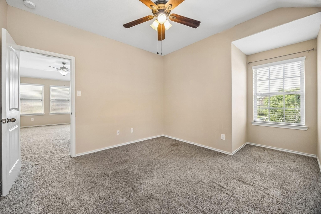 8914 Eldorado Glen Drive - Photo 26