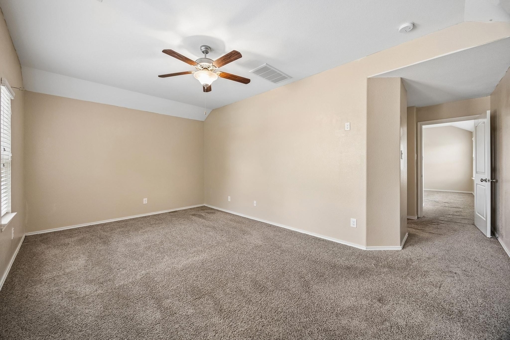 8914 Eldorado Glen Drive - Photo 19