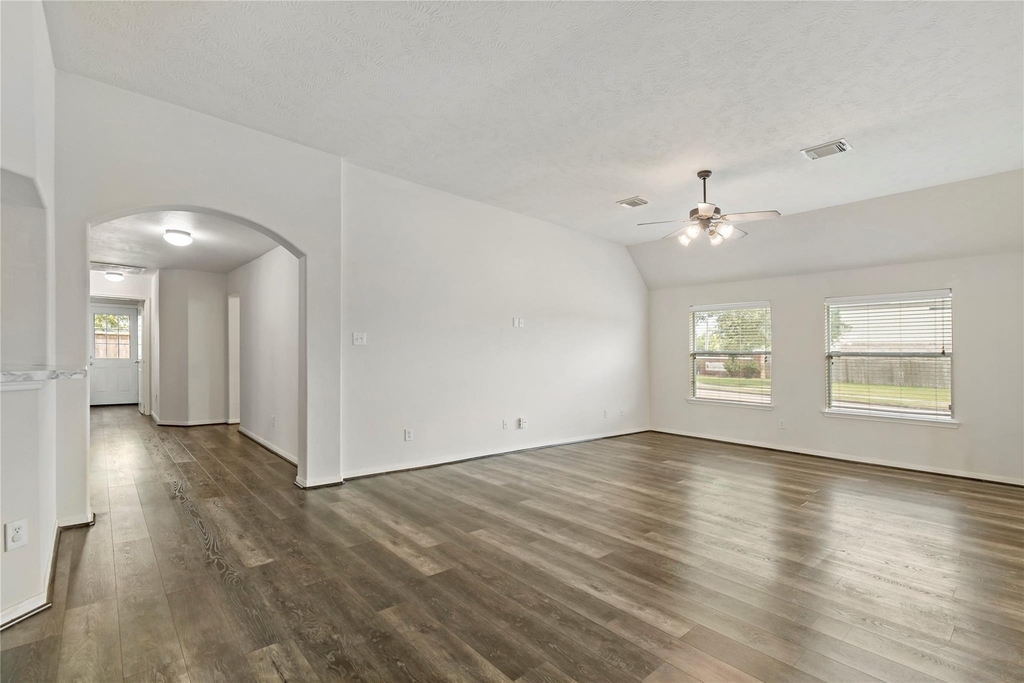 3419 Cypress Village Drive - Photo 3