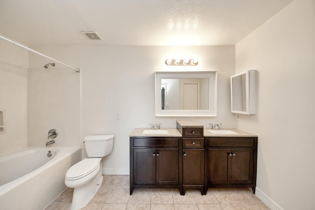 6723 Stonecross Creek Lane - Photo 20
