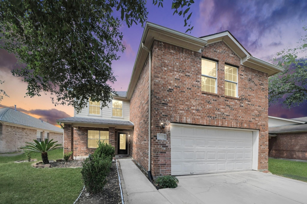 6723 Stonecross Creek Lane - Photo 0