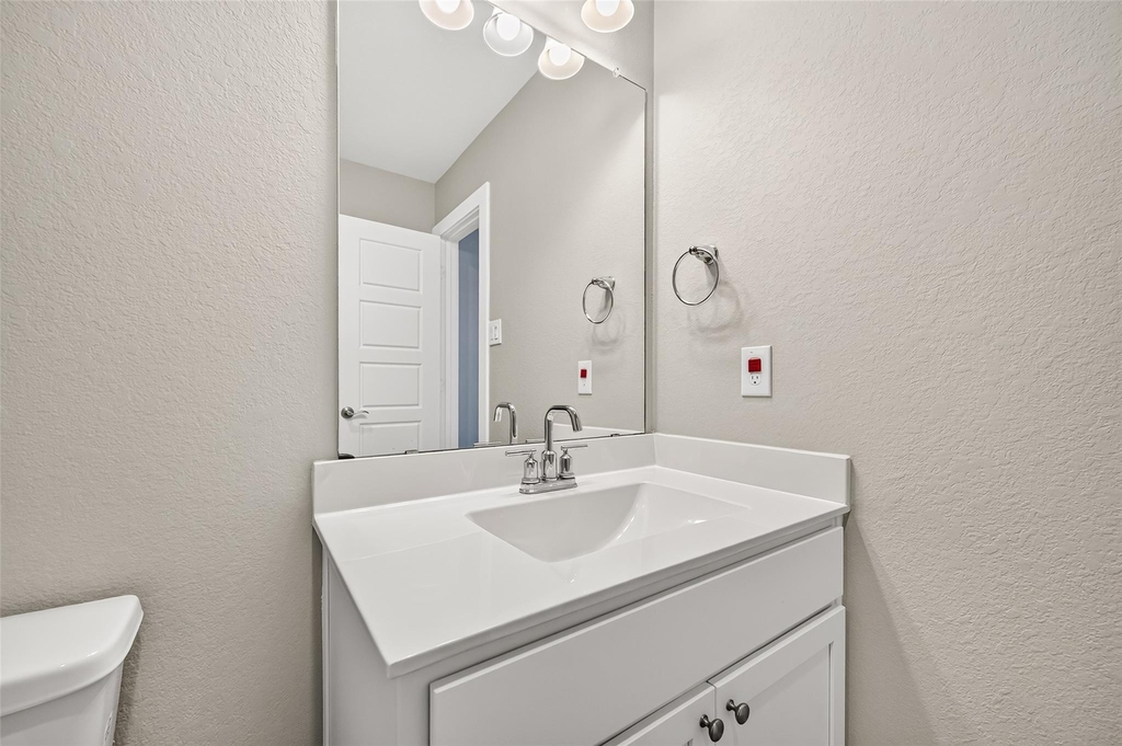 10546 Preserve Way - Photo 19