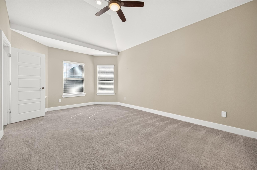 10546 Preserve Way - Photo 25