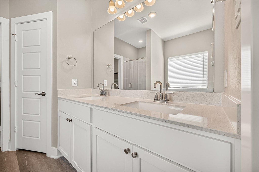 10546 Preserve Way - Photo 28