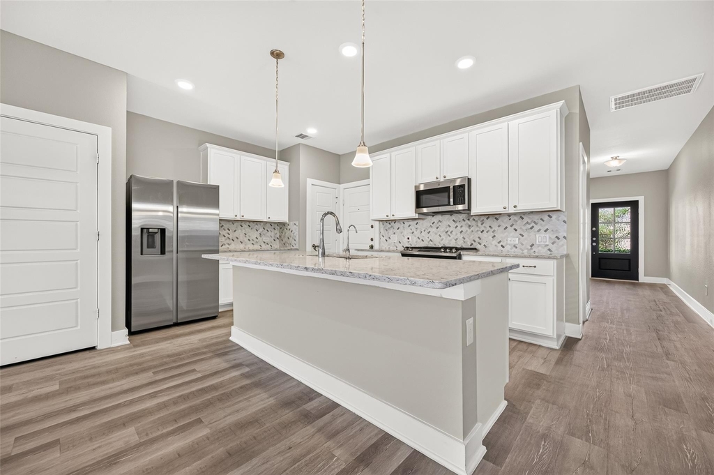 10546 Preserve Way - Photo 15