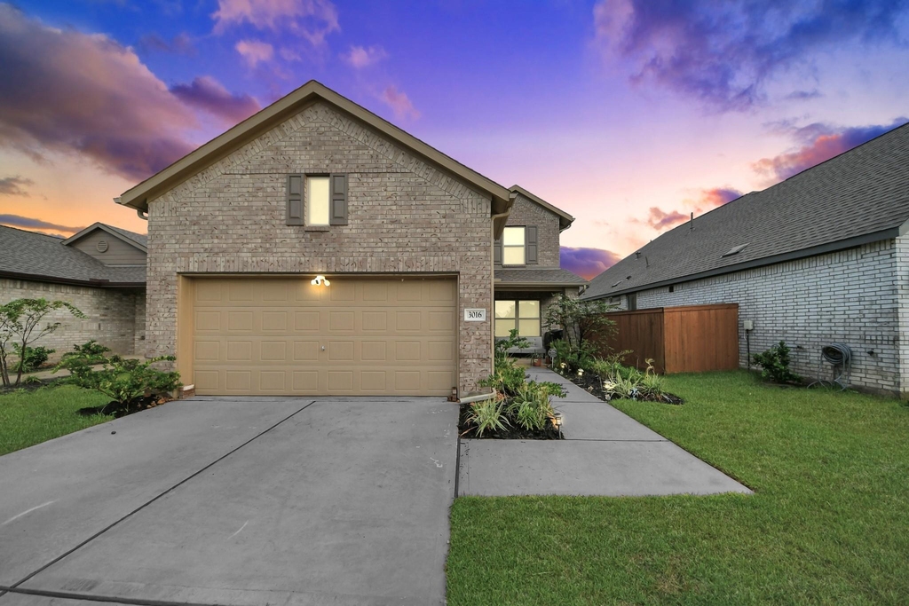 3016 Courtney Coral Lane - Photo 4