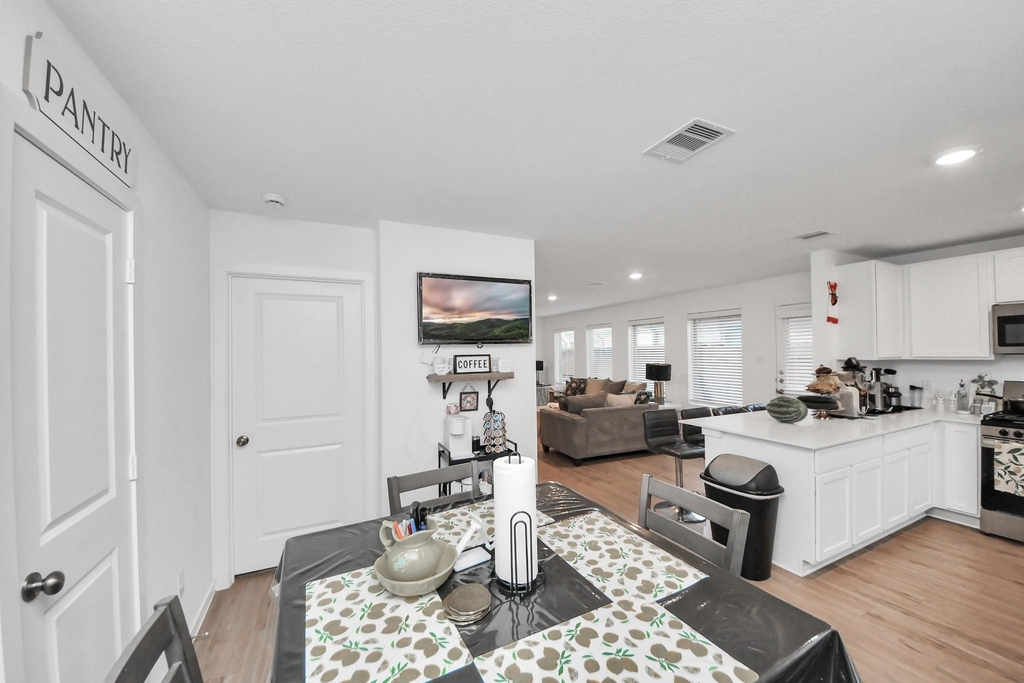 3016 Courtney Coral Lane - Photo 31