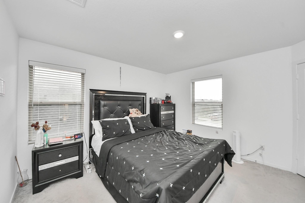3016 Courtney Coral Lane - Photo 10