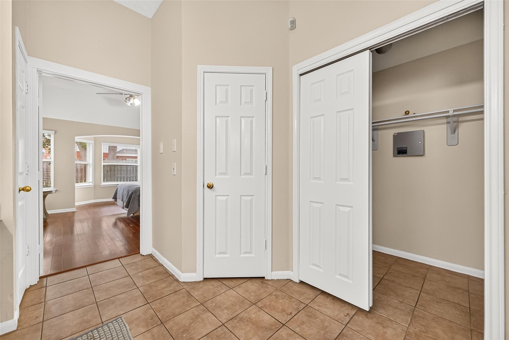 12207 Pamela Sue Court - Photo 16