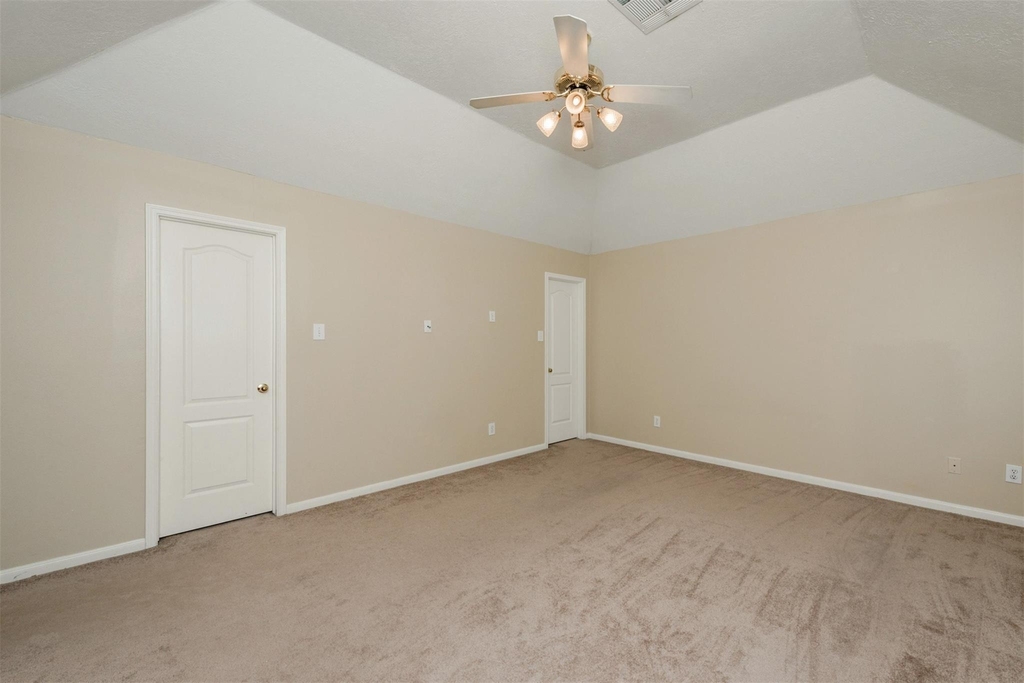 215 Sunset Ridge - Photo 21