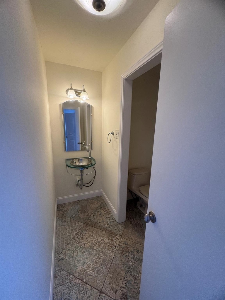 4512 Dickson Street - Photo 25