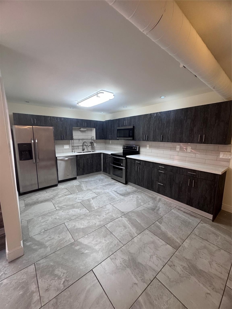 4512 Dickson Street - Photo 8