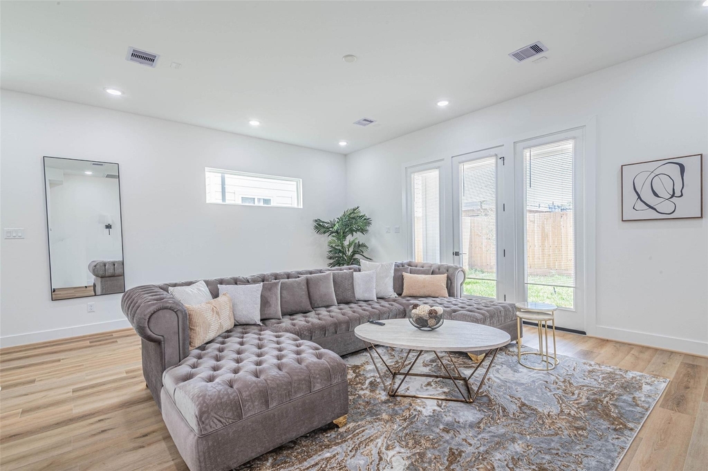 3505 Ennis Street - Photo 6