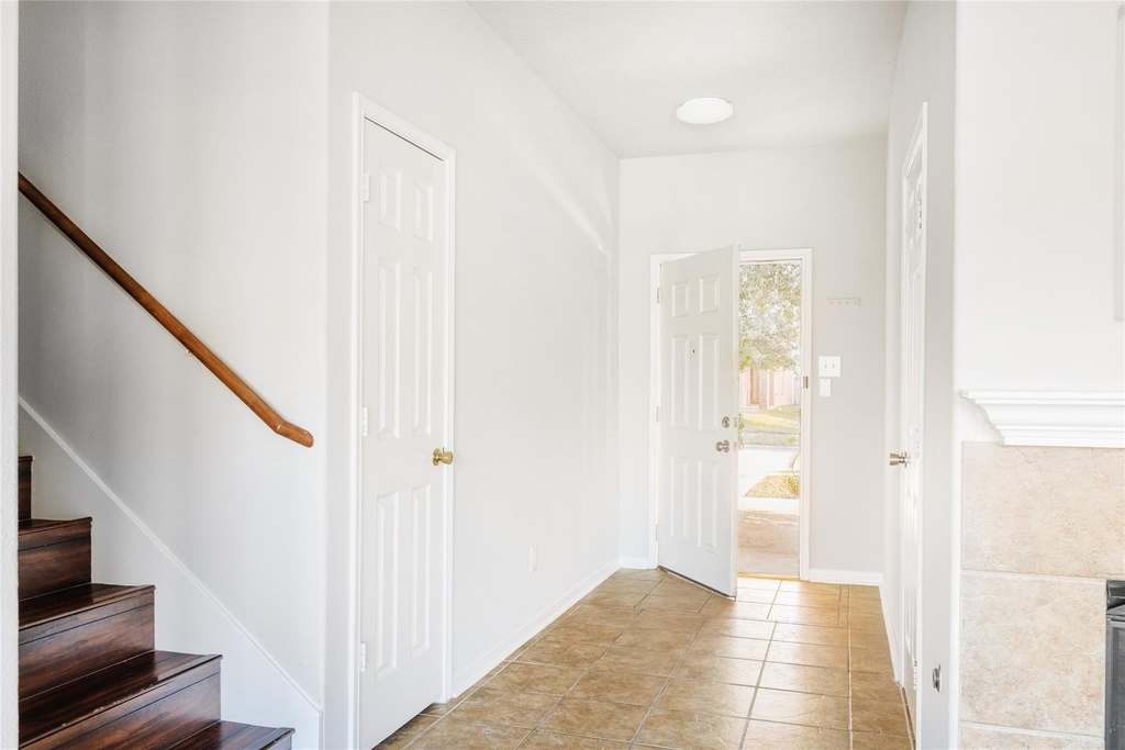 15410 Fir Woods Lane - Photo 0