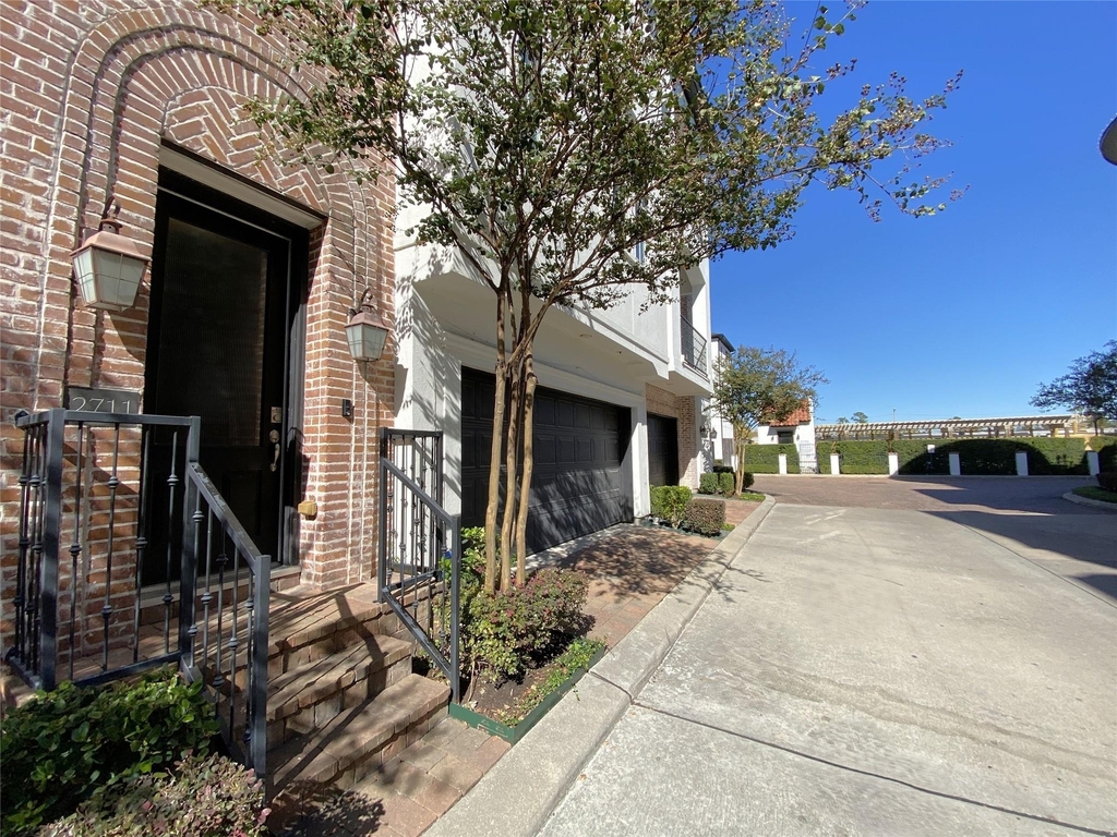 2711 Cohn Arbor Lane - Photo 38