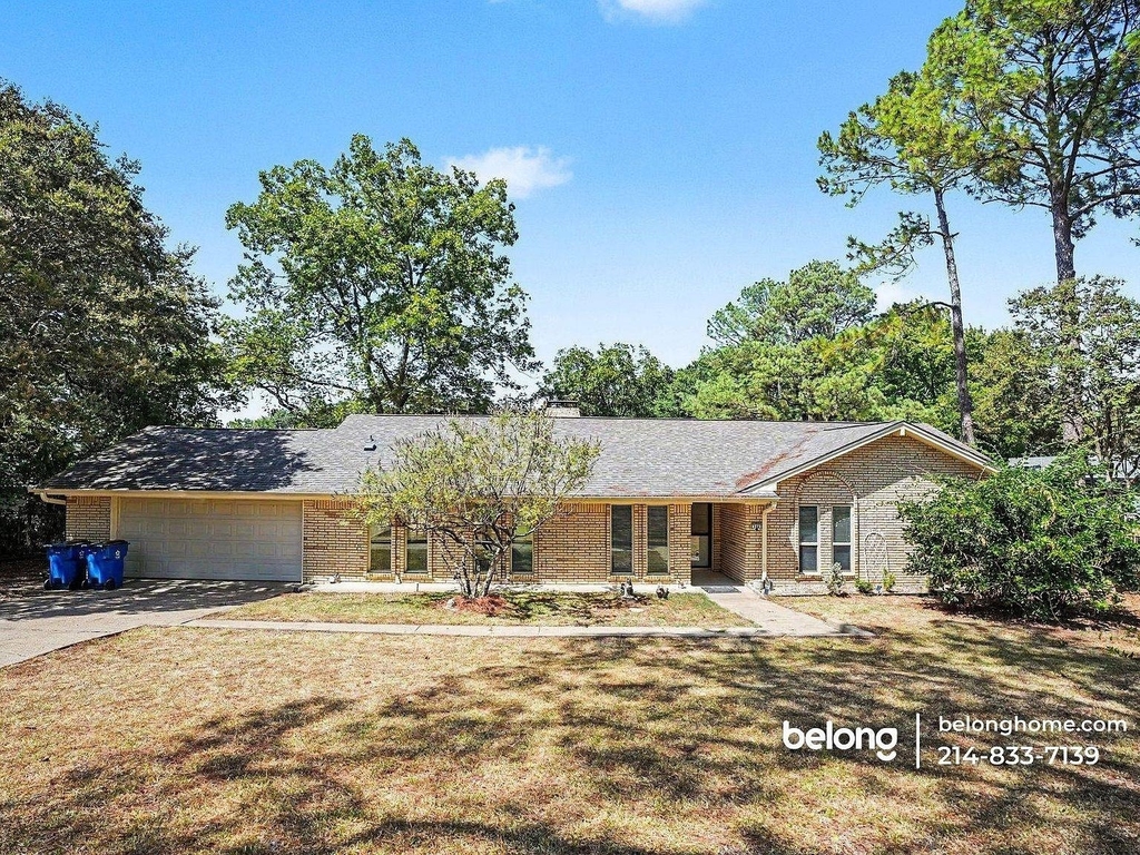 144 Sunset Dr - Photo 0