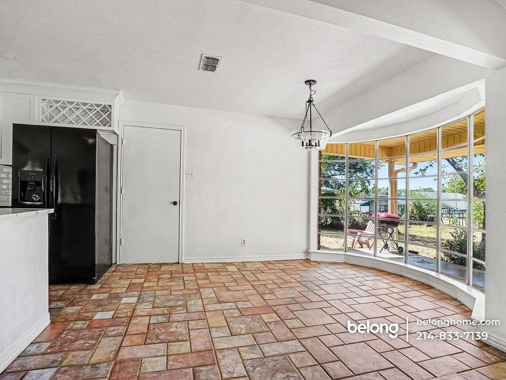 144 Sunset Dr - Photo 6