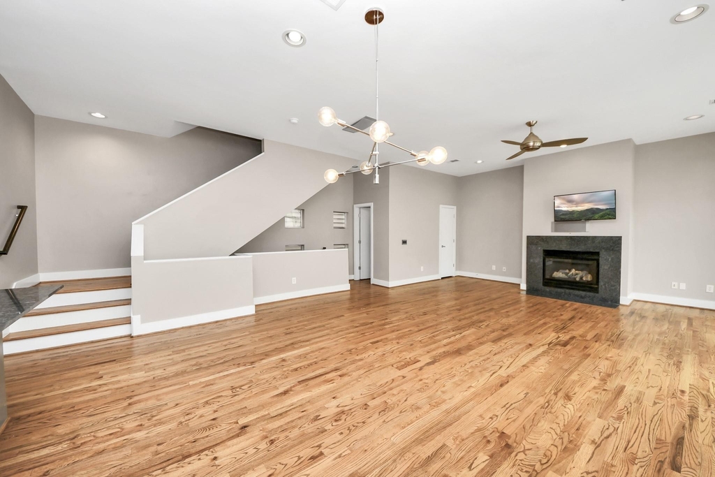 1112 Columbus Street - Photo 10