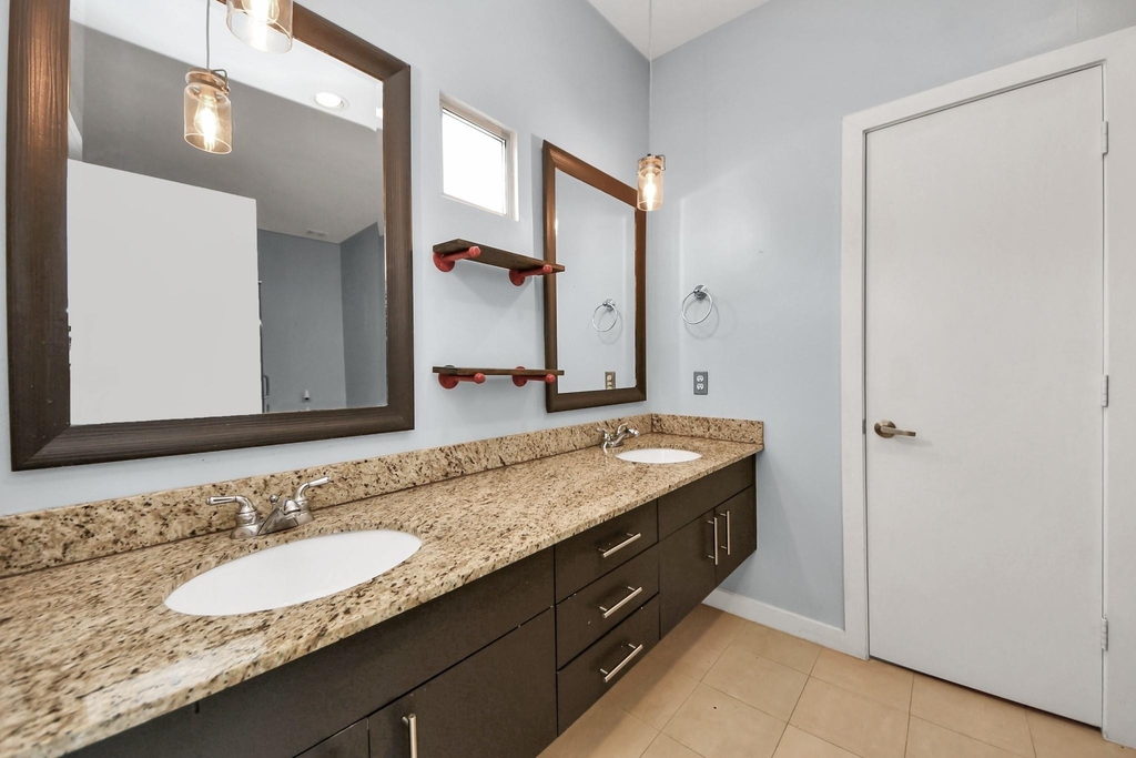 1112 Columbus Street - Photo 24