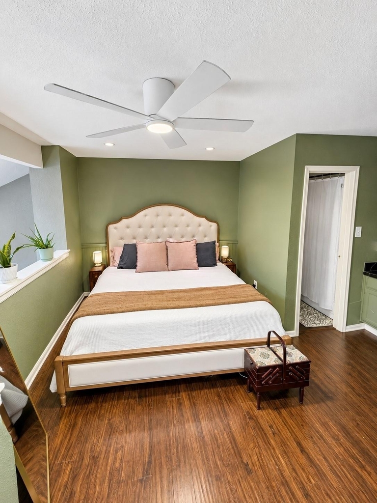 2425 Holly Hall Street - Photo 12