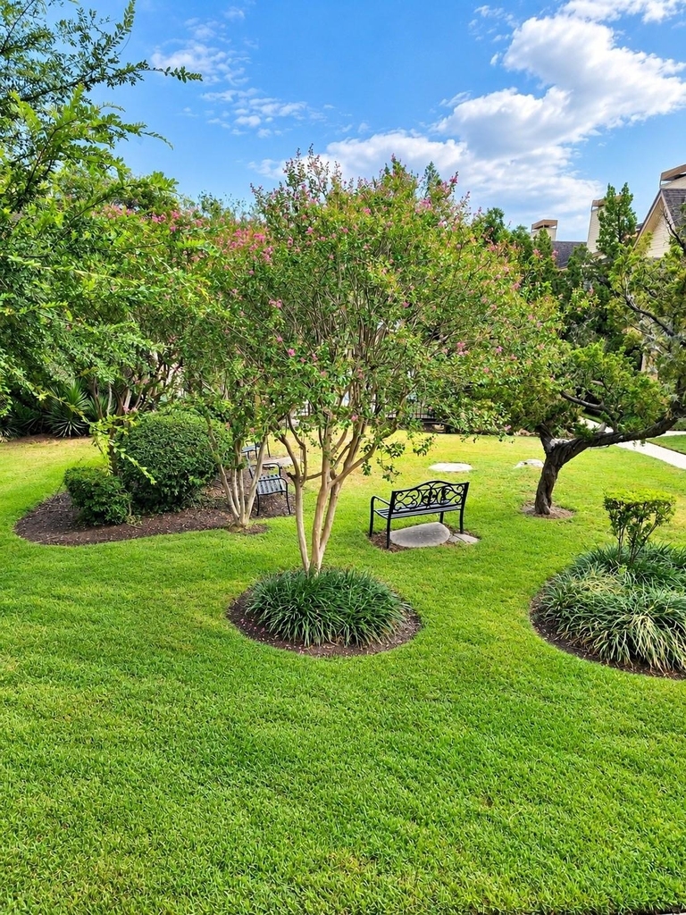 2425 Holly Hall Street - Photo 14